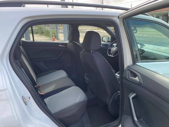 VOLKSWAGEN T-CROSS 1.0 200 TSI TOTAL FLEX COMFORTLINE AUTOMÁTICO